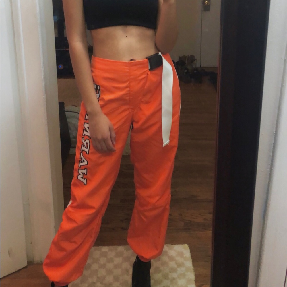Fashion nova parachute pants!